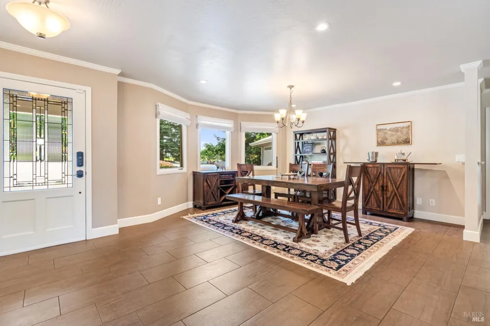 7361 Hidden Lake Road Forestville, CA 95436