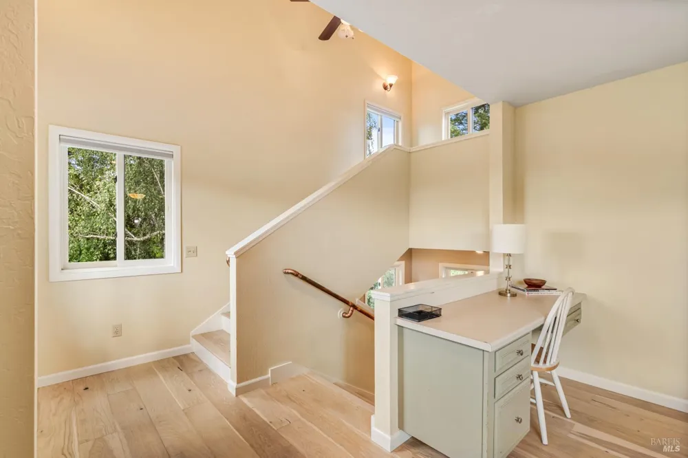7361 Hidden Lake Road Forestville, CA 95436
