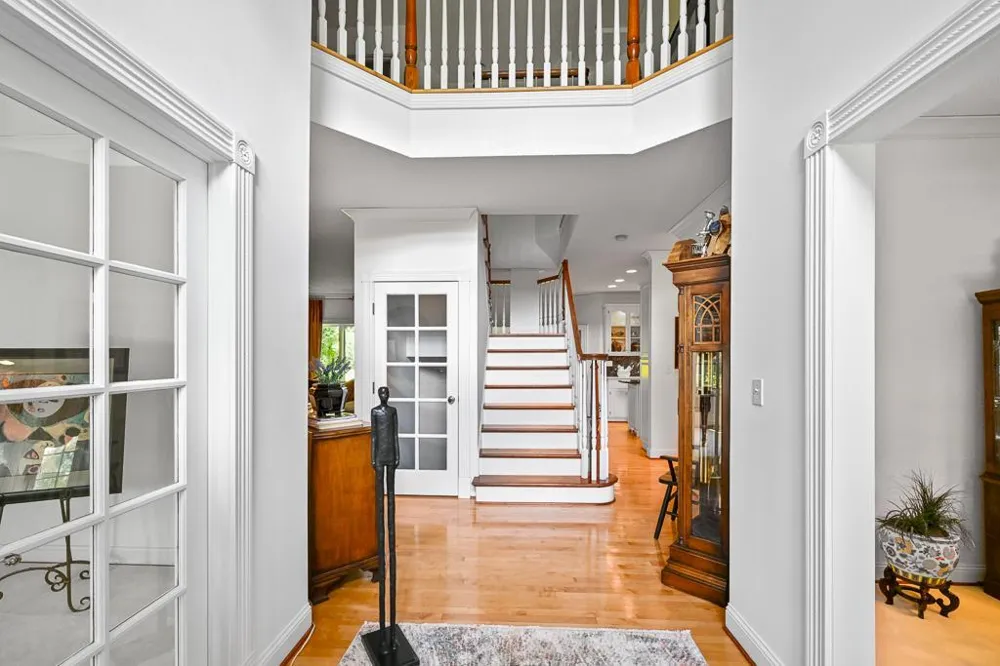 12728 Sable Drive Burnsville, MN 55337