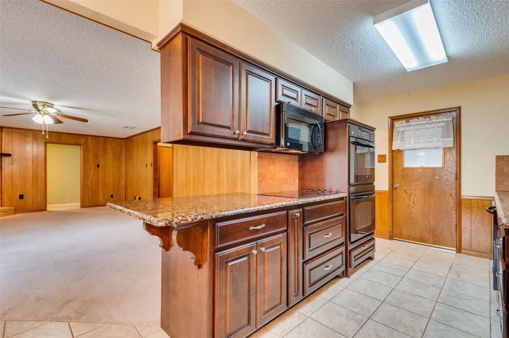 2008 Rocky Cove Irving, TX 75060