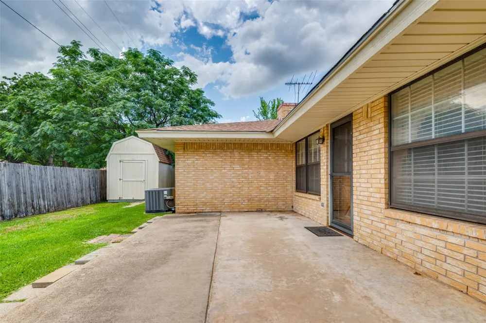 2008 Rocky Cove Irving, TX 75060