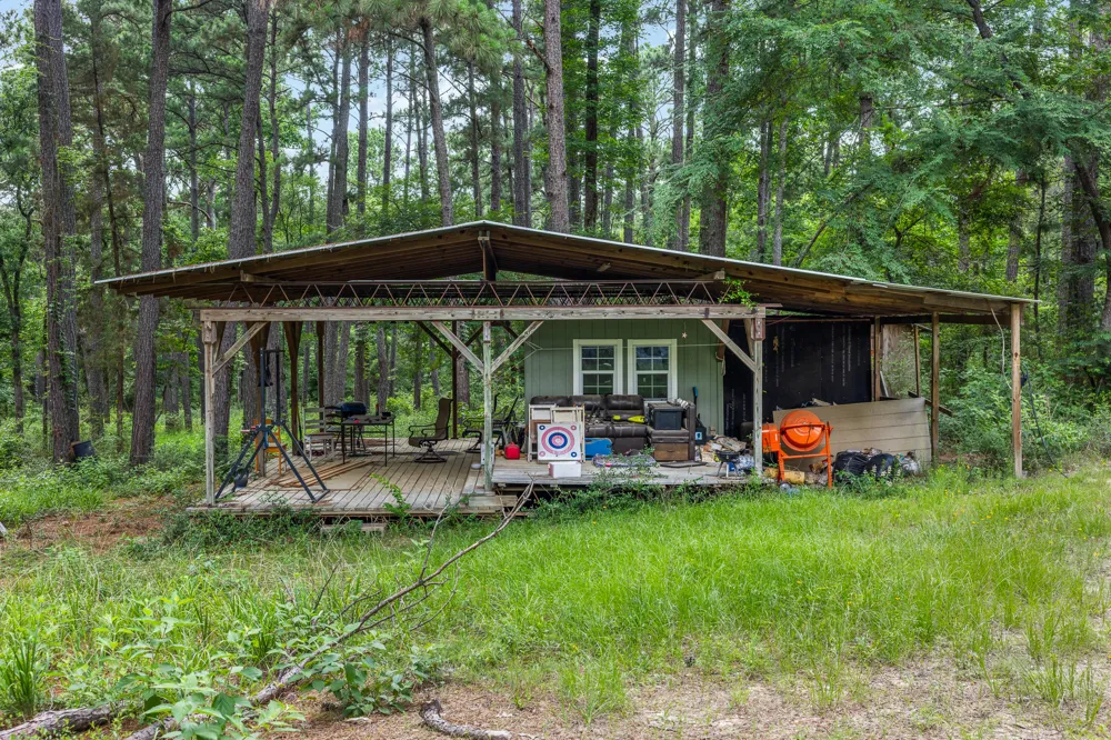 5772 PR 2065 Centerville, TX 75833