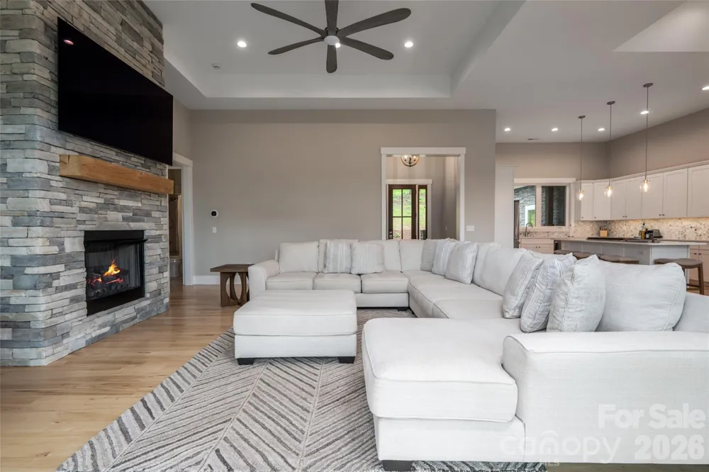 128 Saddle Ridge Drive Alexander, NC 28701