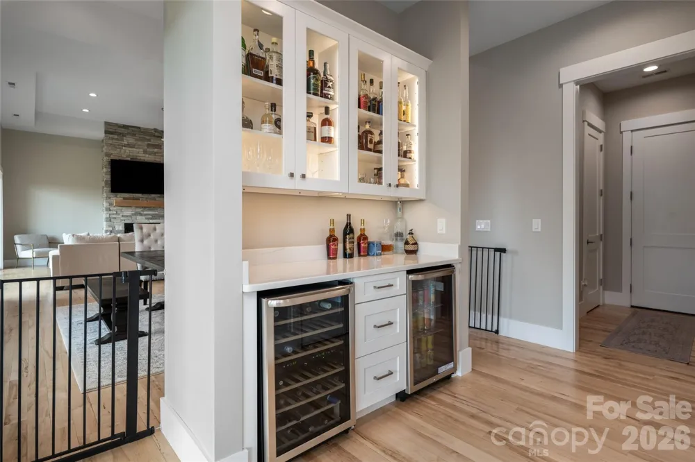 128 Saddle Ridge Drive Alexander, NC 28701