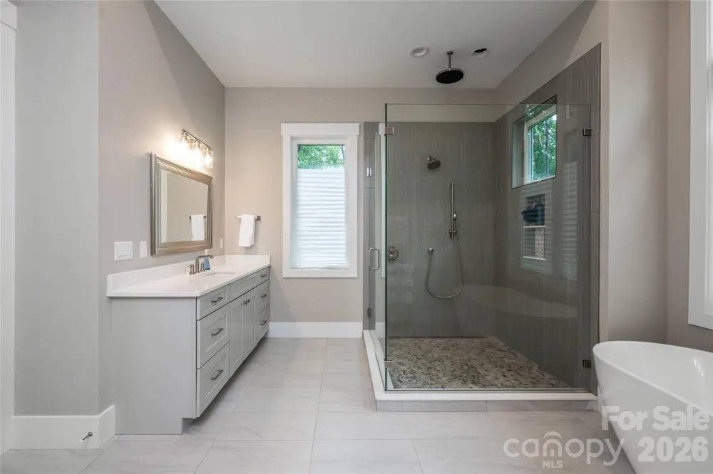 128 Saddle Ridge Drive Alexander, NC 28701