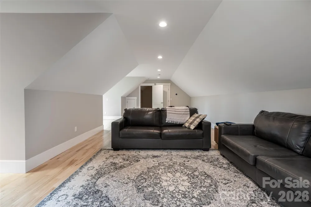 128 Saddle Ridge Drive Alexander, NC 28701