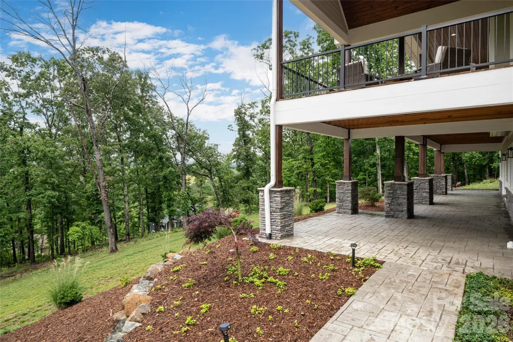 128 Saddle Ridge Drive Alexander, NC 28701