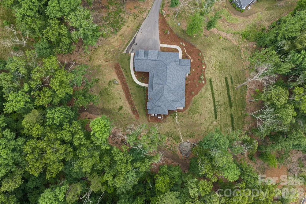 128 Saddle Ridge Drive Alexander, NC 28701