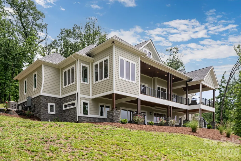 128 Saddle Ridge Drive Alexander, NC 28701