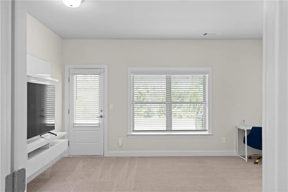 2042 Violet Lane Brookhaven, GA 30319