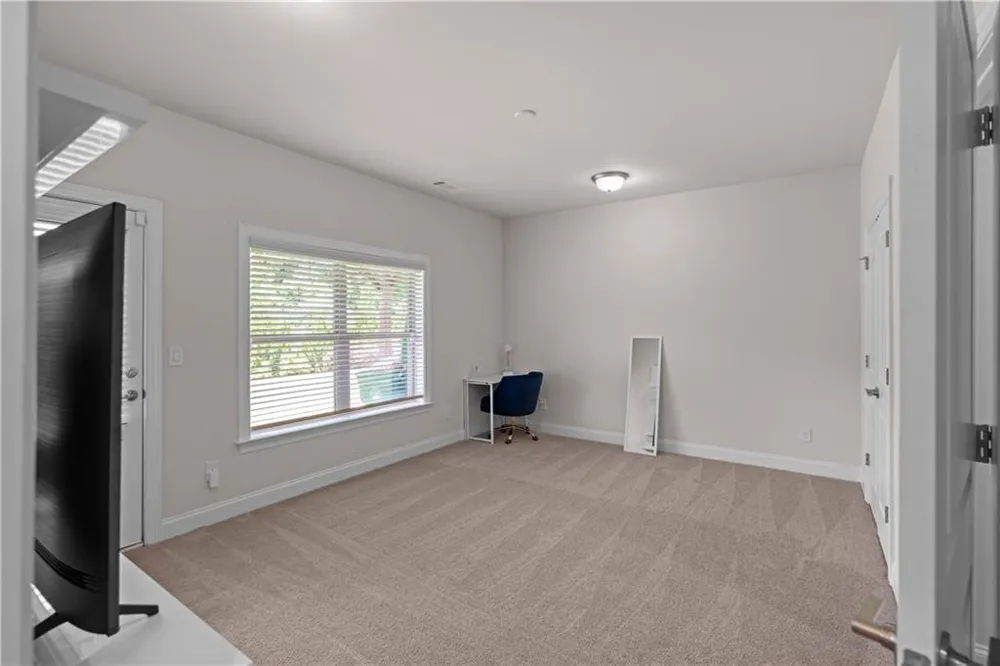2042 Violet Lane Brookhaven, GA 30319