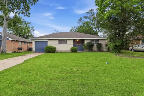 14519 Draycott Lane