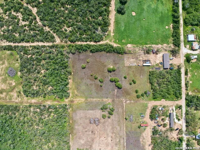 4040-4050 LOTS Avenue M Christine, TX 78012