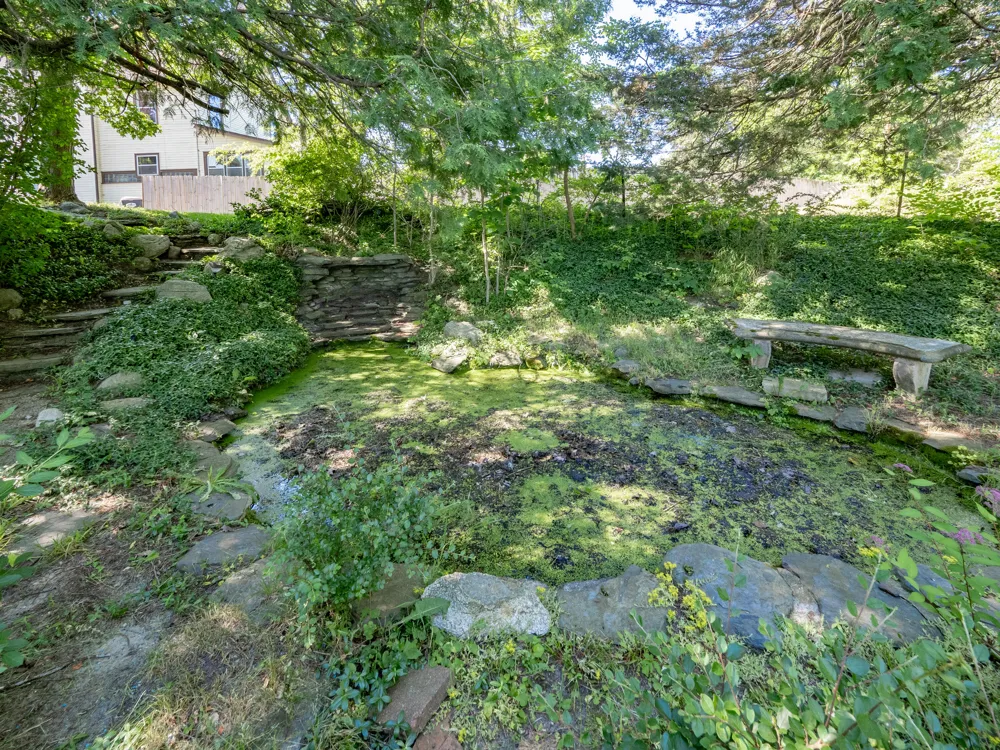601 Kalamazoo Street Paw Paw, MI 49079