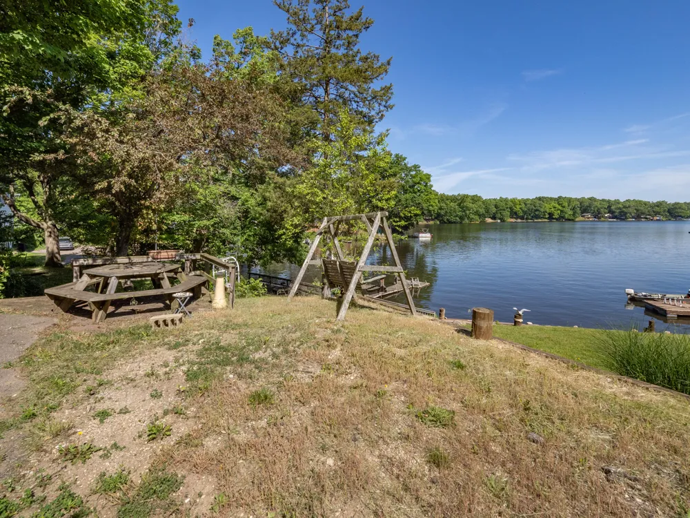 601 Kalamazoo Street Paw Paw, MI 49079