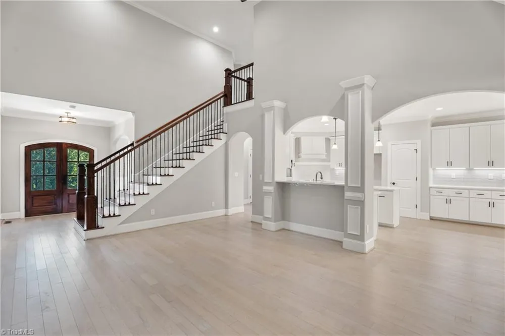 5477 Meadowlark Court Winston-Salem, NC 27106
