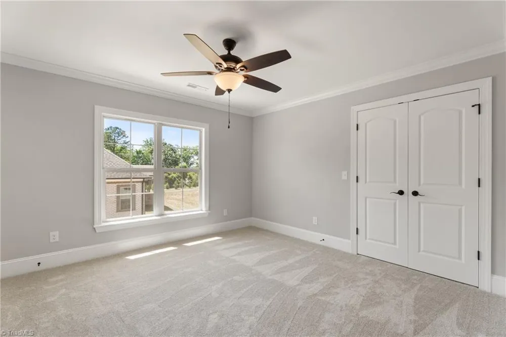 5477 Meadowlark Court Winston-Salem, NC 27106