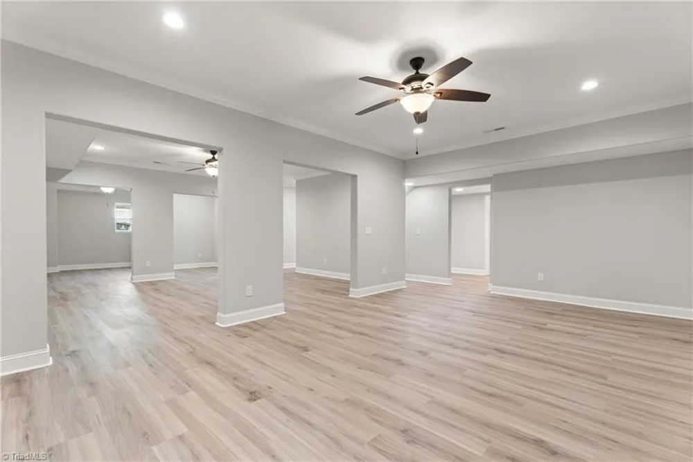 5477 Meadowlark Court Winston-Salem, NC 27106