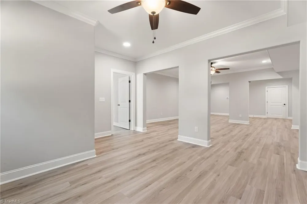 5477 Meadowlark Court Winston-Salem, NC 27106