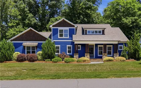 527 Lissara Lodge Drive