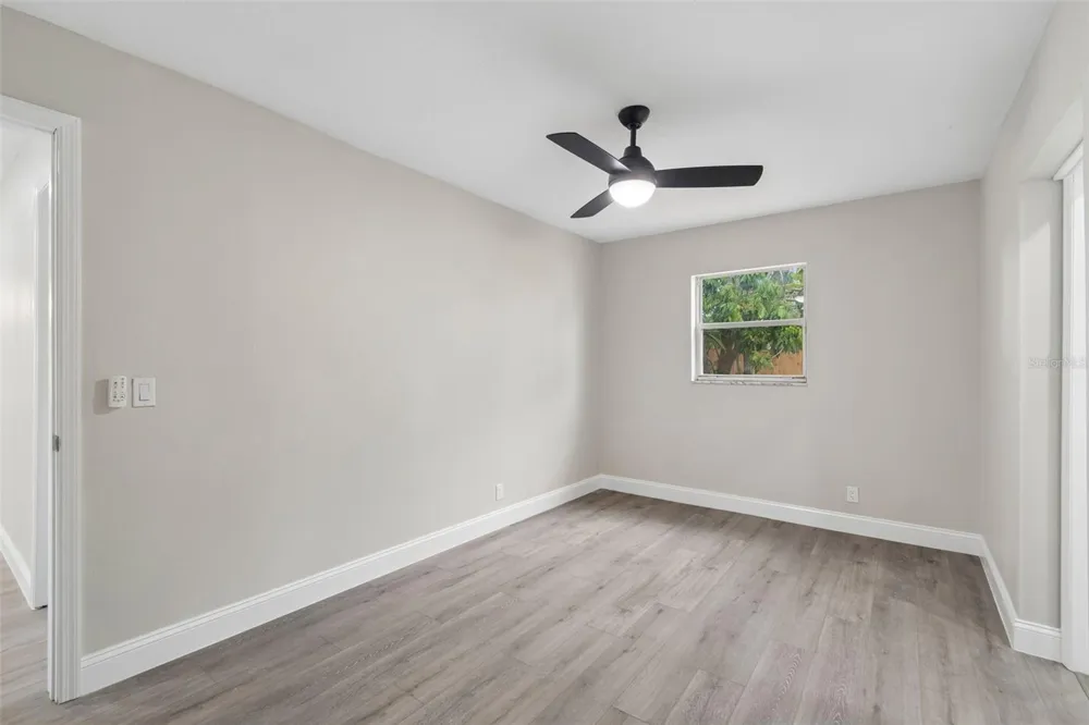 6532 S WEST SHORE CIRCLE Tampa, FL 33616