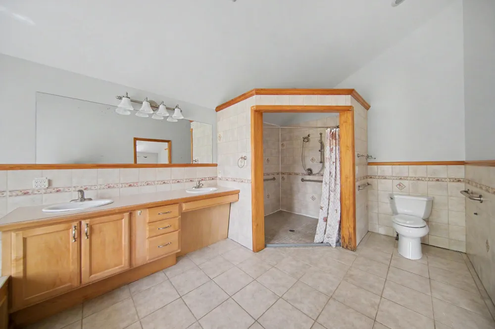 9100 Willis Road Augusta Charter Township, MI 48191