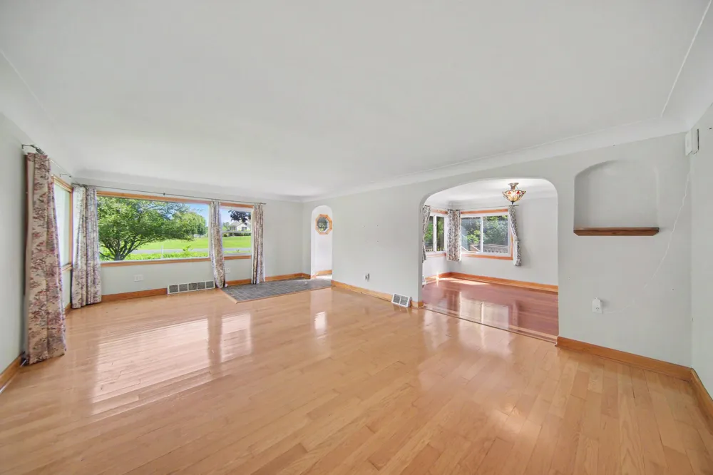 9100 Willis Road Augusta Charter Township, MI 48191