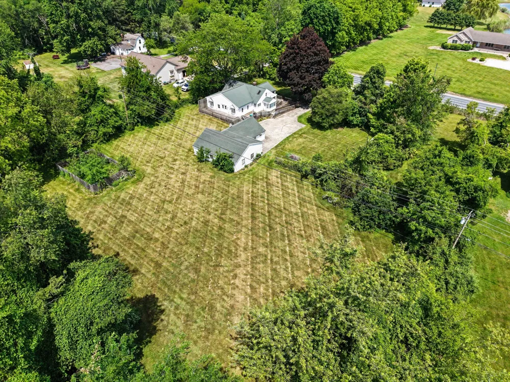 9100 Willis Road Augusta Charter Township, MI 48191