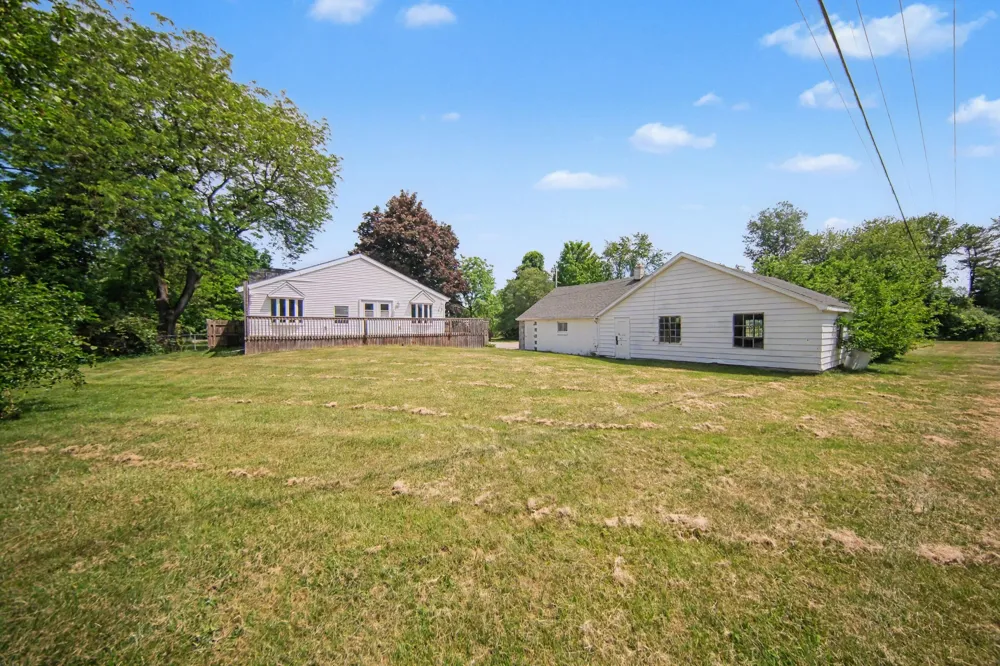 9100 Willis Road Augusta Charter Township, MI 48191