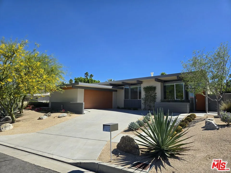 73545 Silver Moon Trail Palm Desert, CA 92260