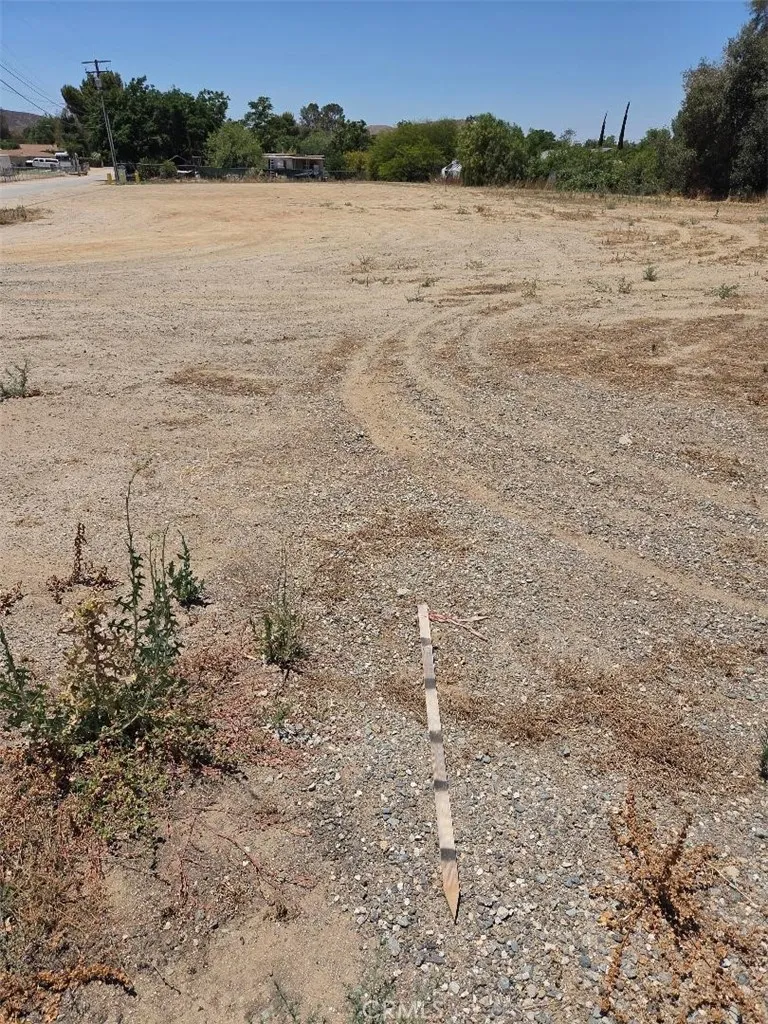 Gunder Avenue Lake Elsinore, CA 92530