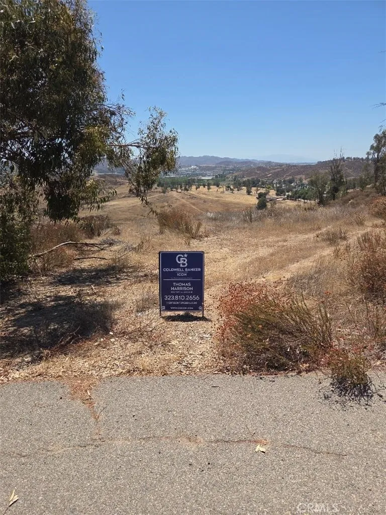 Gunder Avenue Lake Elsinore, CA 92530