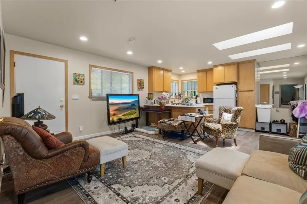 1645 Hames Road Aptos, CA 95003