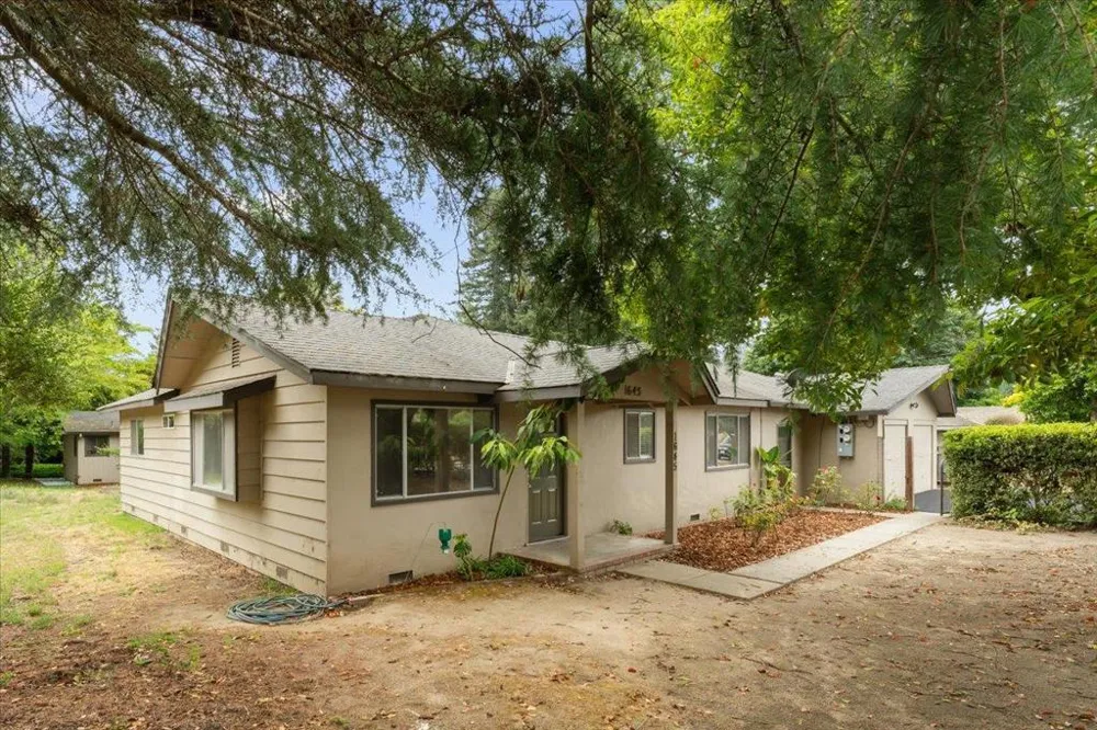 1645 Hames Road Aptos, CA 95003