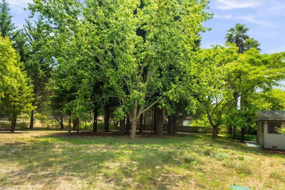 1645 Hames Road Aptos, CA 95003