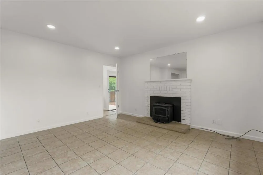 1645 Hames Road Aptos, CA 95003