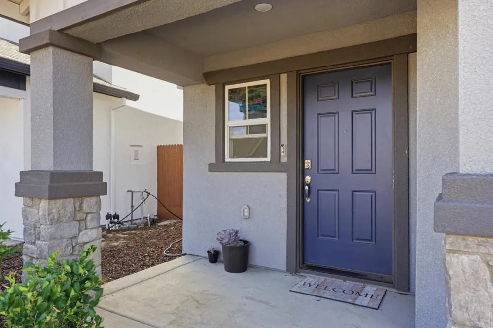 1809 Del Mar Drive Los Banos, CA 93635