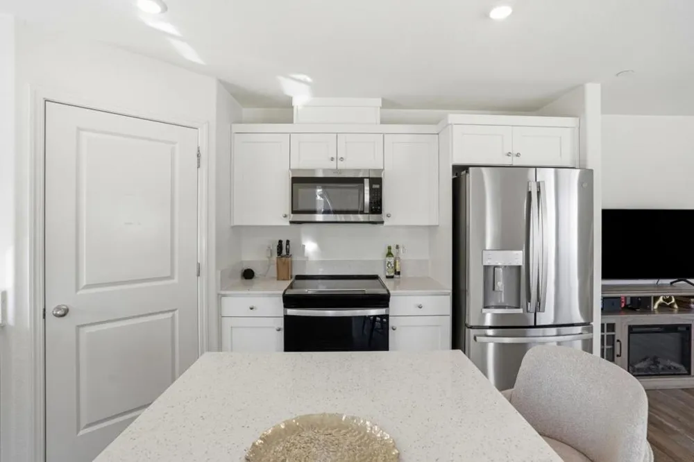 1809 Del Mar Drive Los Banos, CA 93635