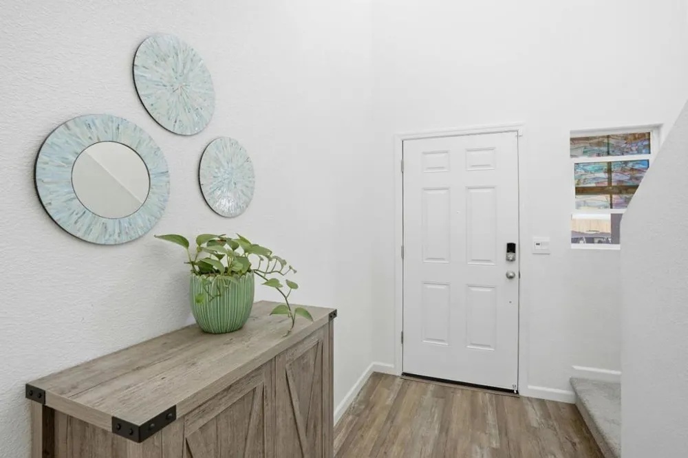 1809 Del Mar Drive Los Banos, CA 93635