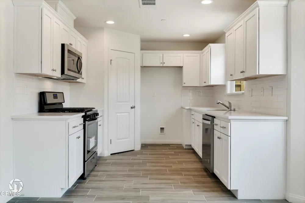 732 Sammy Way Shafter, CA 93263