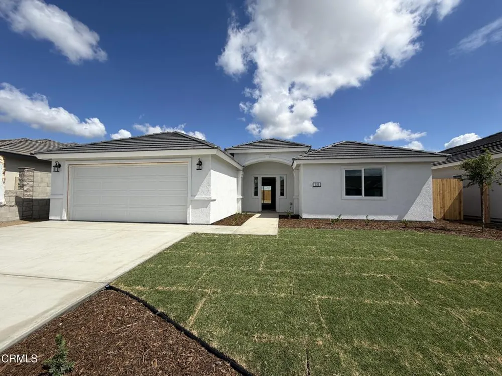 732 Sammy Way Shafter, CA 93263