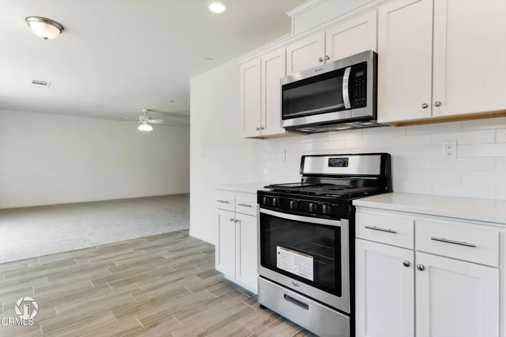 732 Sammy Way Shafter, CA 93263