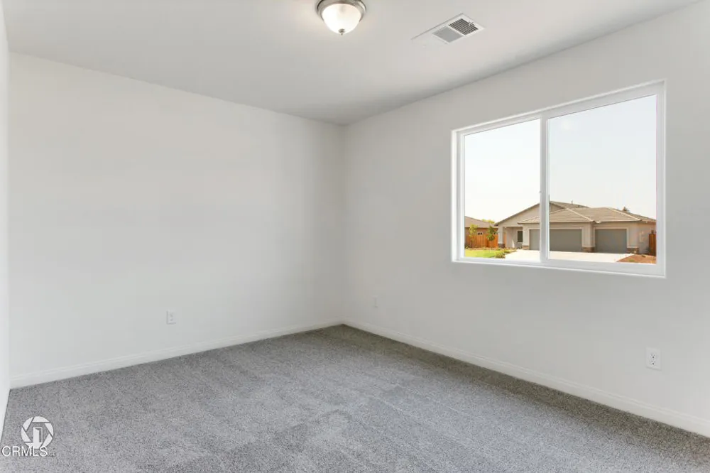 732 Sammy Way Shafter, CA 93263