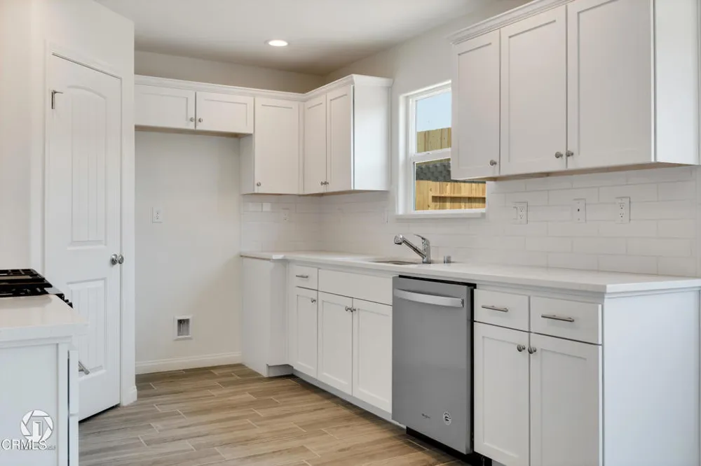 732 Sammy Way Shafter, CA 93263
