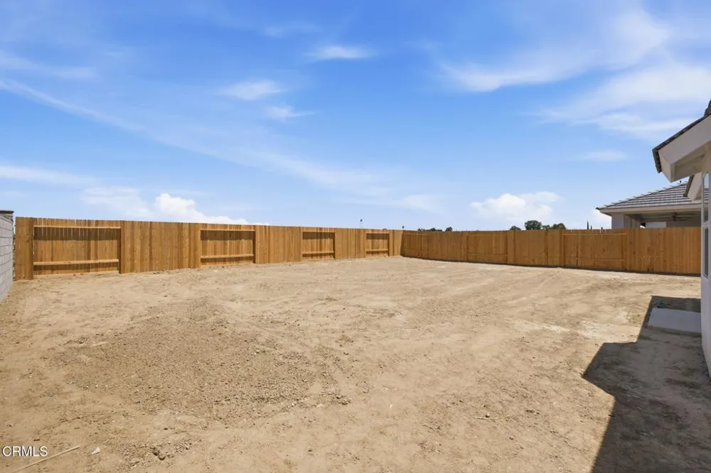 732 Sammy Way Shafter, CA 93263