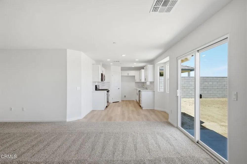 732 Sammy Way Shafter, CA 93263