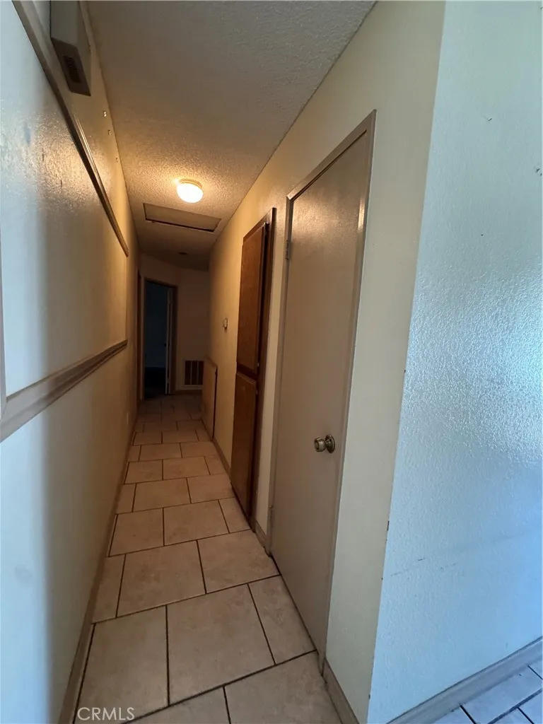 9765 Sycamore Fontana, CA 92335