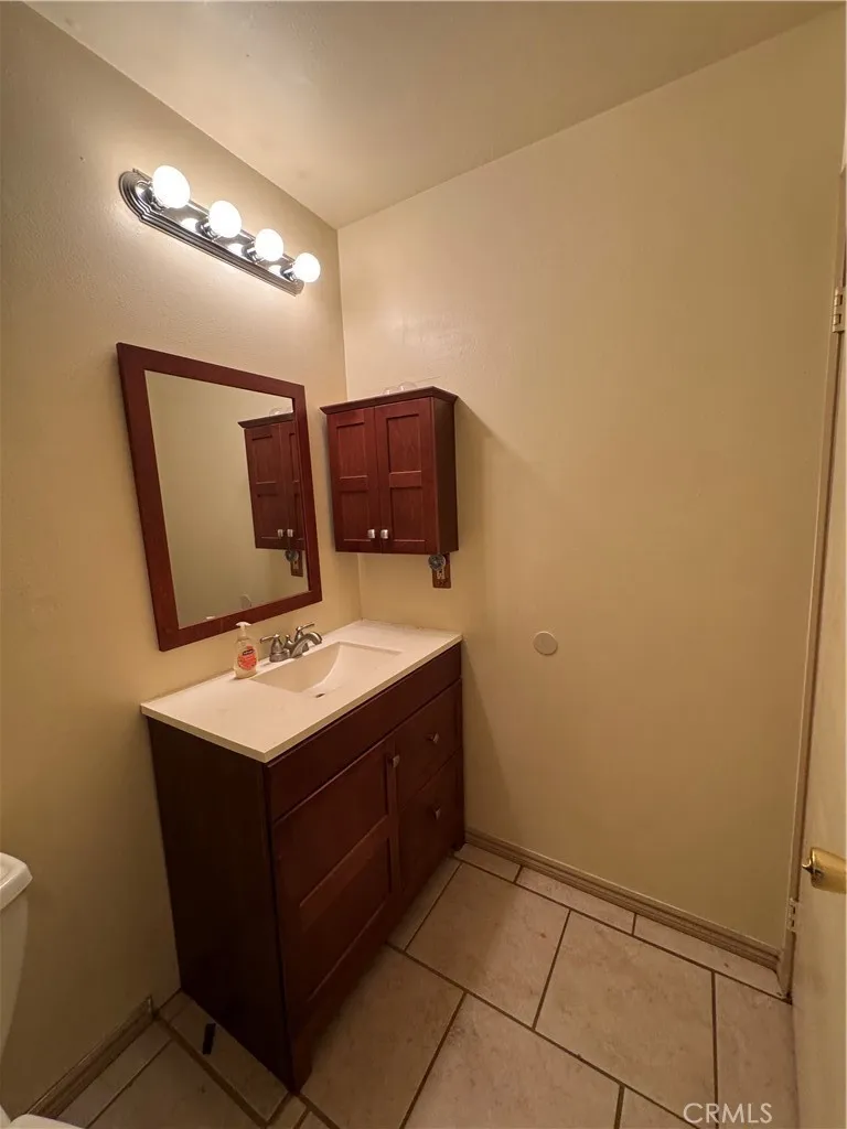 9765 Sycamore Fontana, CA 92335