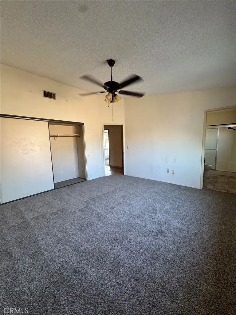 9765 Sycamore Fontana, CA 92335