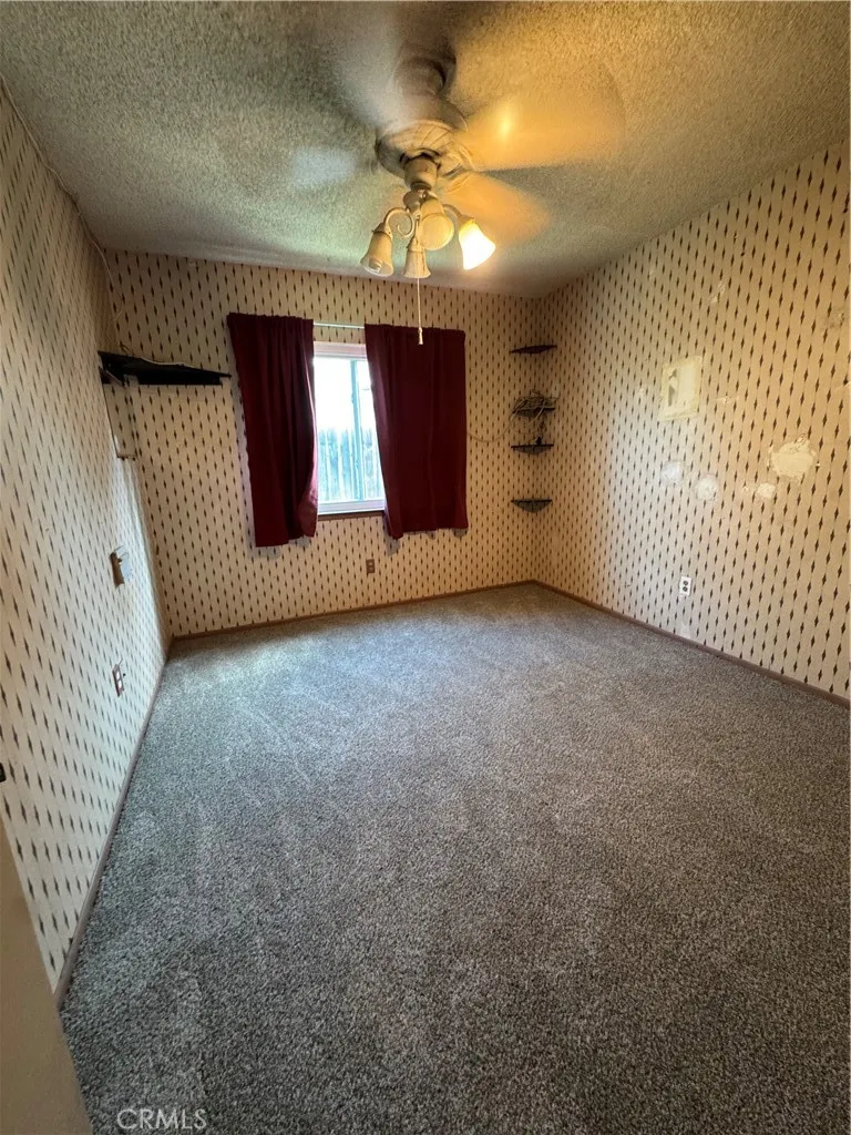 9765 Sycamore Fontana, CA 92335